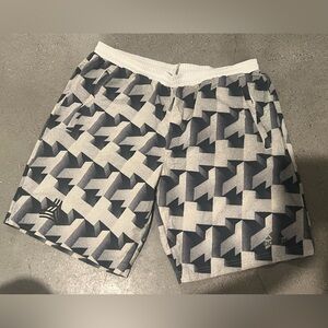 Mens Adidas Gray Graphic Shorts Size Large Running Training 9" Board Swim